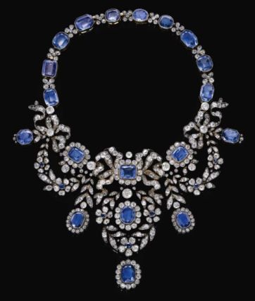 empress-mls-sapphire-parure-necklace-1